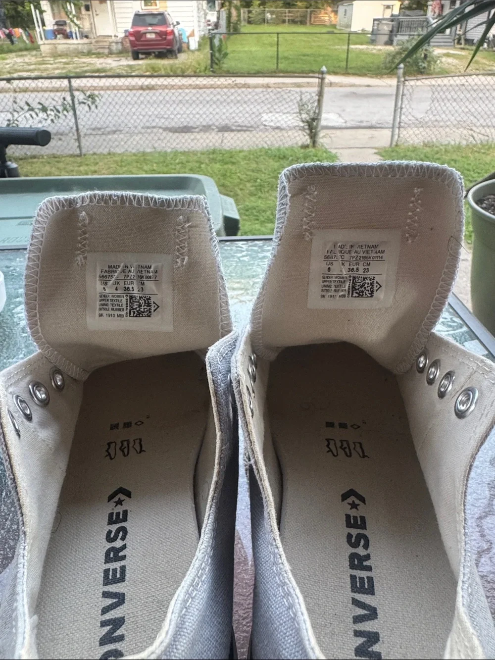 Converse Kids Gray Low-Top All Star Sneakers *have shoe strings